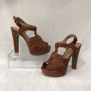 LC Lauren Conrad Platform Heels